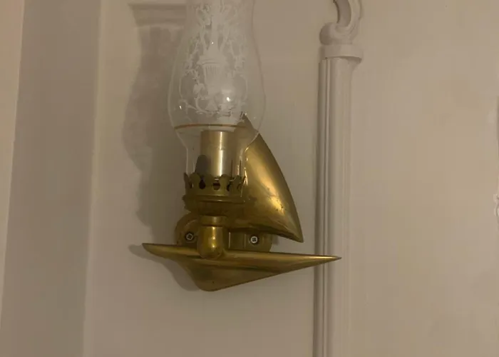 Balat Tarihin Icinden Pink 1