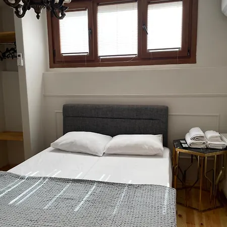 Balat Tarihin Içinden Pink 1 *